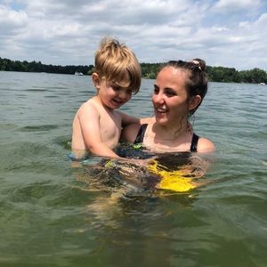 Meet your Posher, Olivia